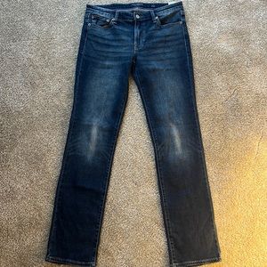 Lucky Brand Los Angeles woman’s straight blue jeans size 6/28 R